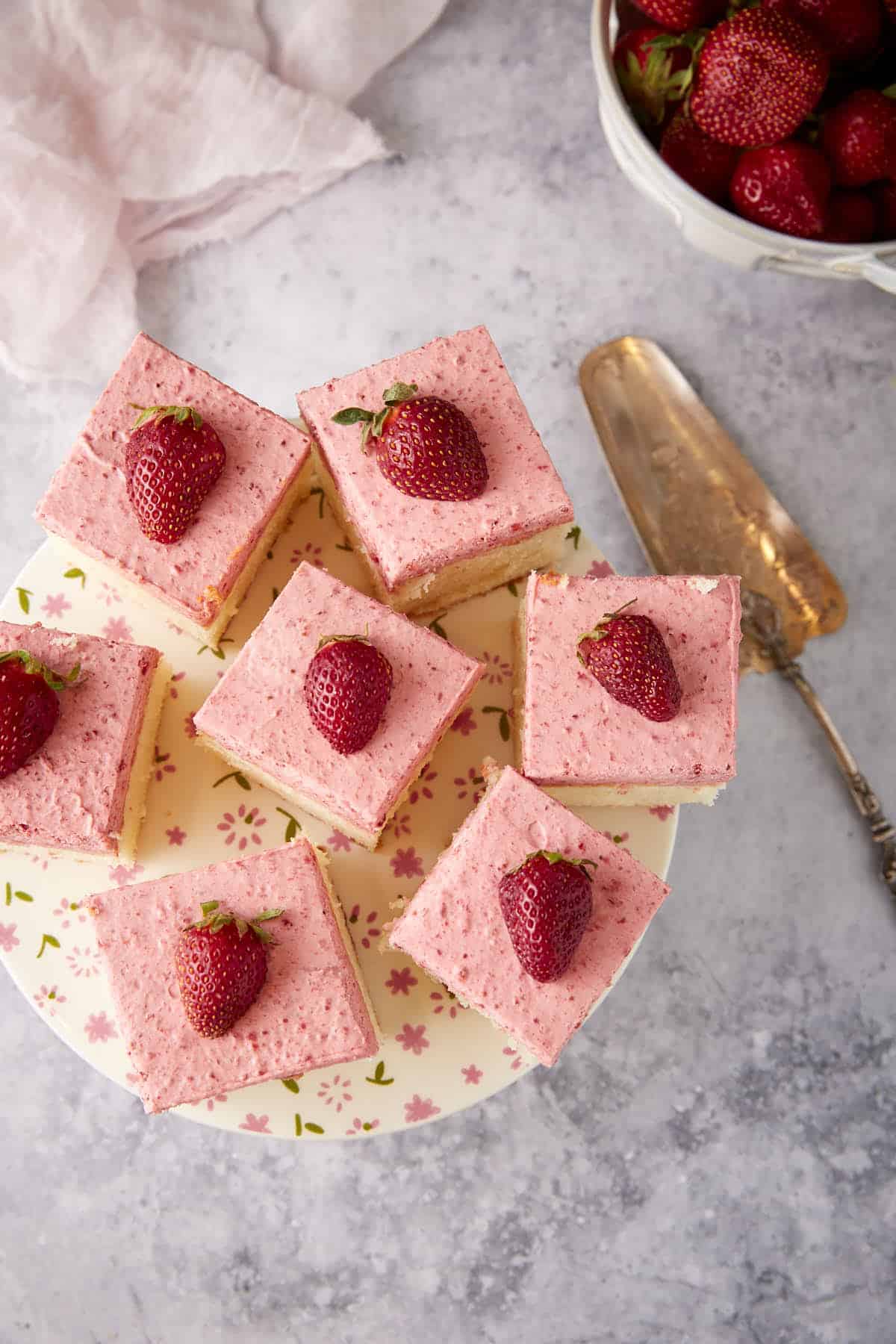 Slices of cake on a dessert platter.