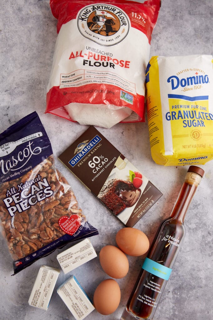 The ingredients you'll need for a brownie pie.