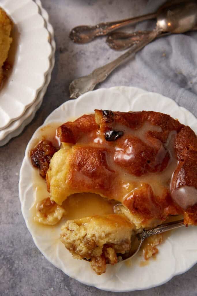 an individual serving of bread pudding.
