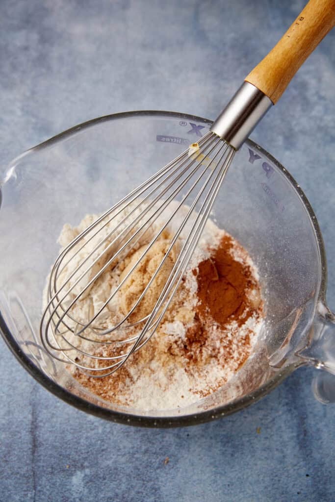 The dry ingredients, in a bowl.