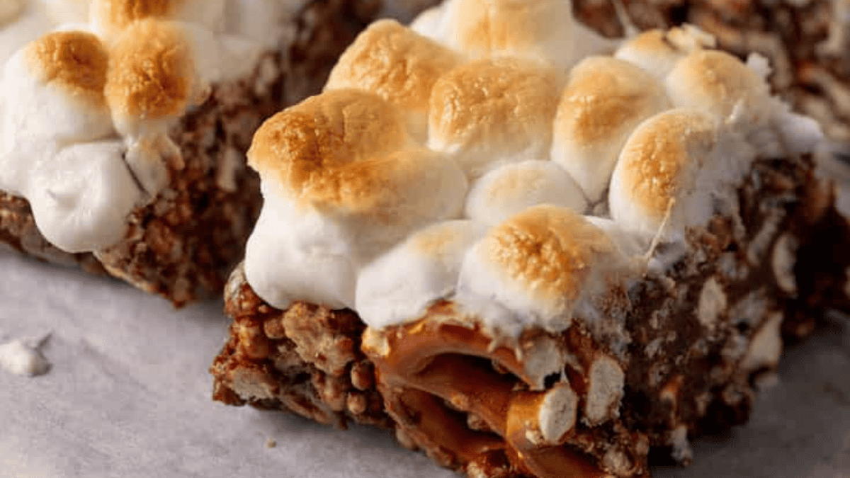I Never Show Up to a BBQ Without One of These 21 Desserts