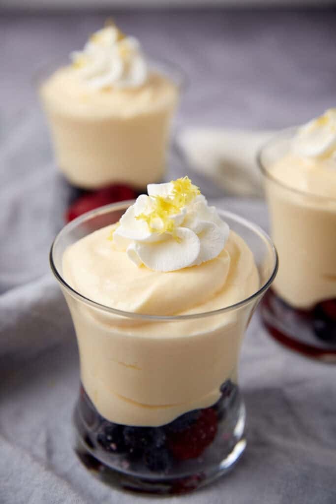lemon mousse in dessert cups.