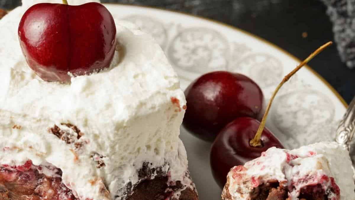 Chocolate Pie with Cherries (Black Forest Pie)