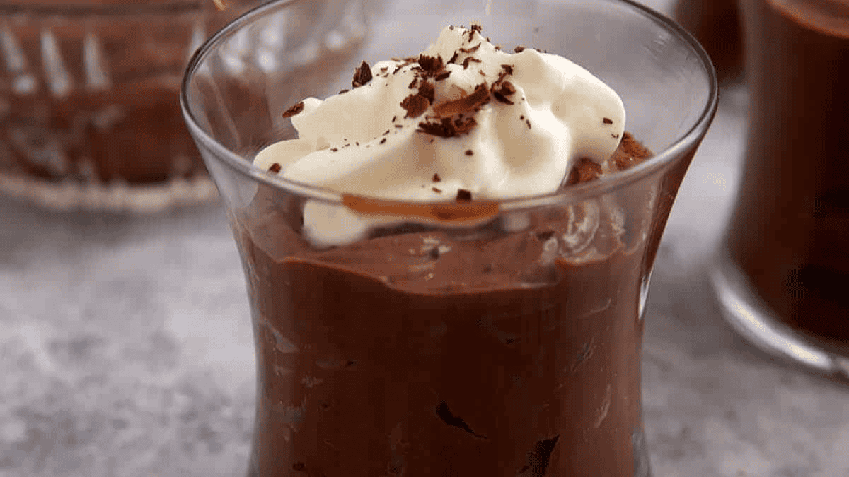 23 Sweet Treats That Always Disappear on Valentine’s Day