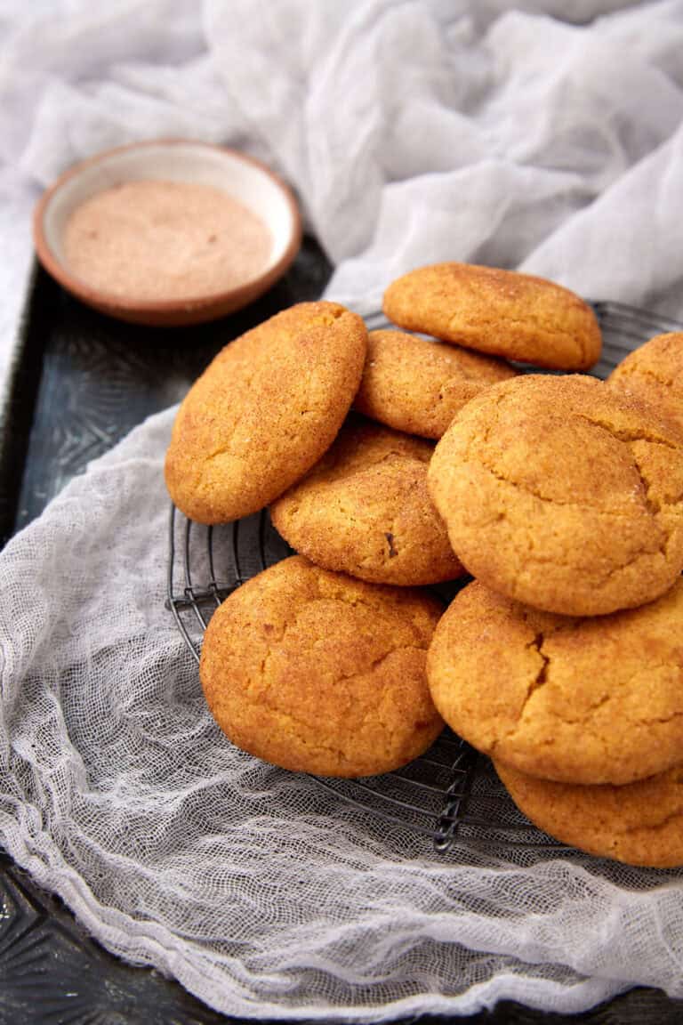 Soft Pumpkin Snickerdoodles with Cinnamon Sugar Coating - Easy Southern ...