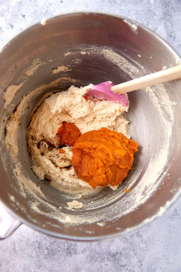 Soft Pumpkin Snickerdoodles with Cinnamon Sugar Coating - Easy Southern ...