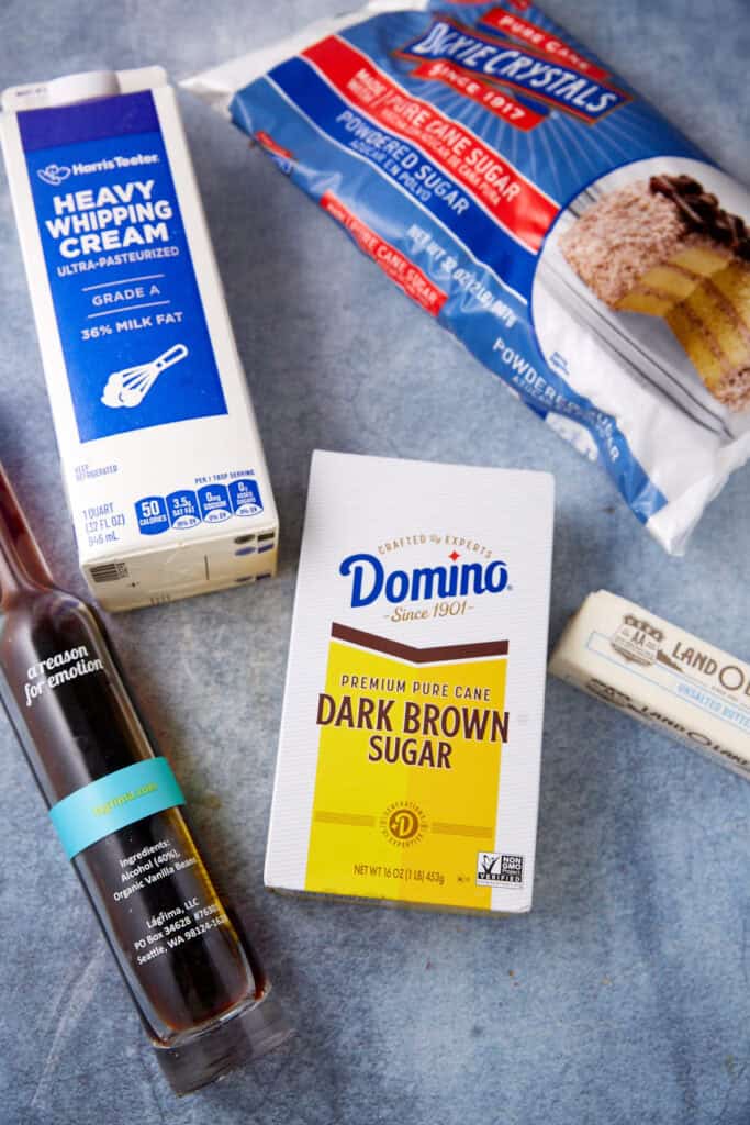 applesauce cake ingredients.