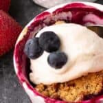 mixed berry fruit crisp.